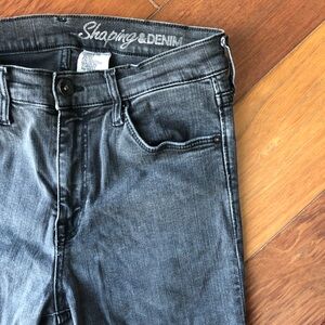 H&M Shaping Skinny Regular Jeans
